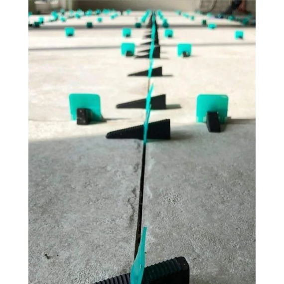 Peygran classic lapszintező ék 300 db